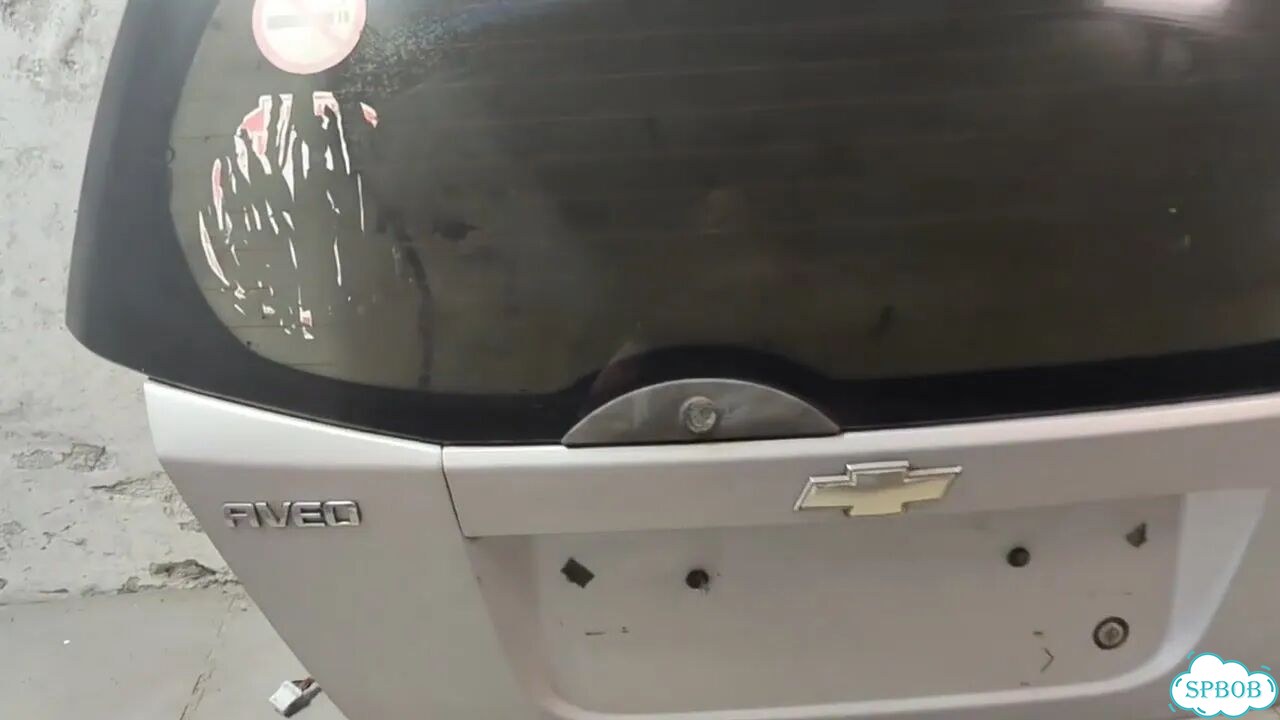 Дверь багажника Chevrolet Aveo T200 (вмятина) фото 1