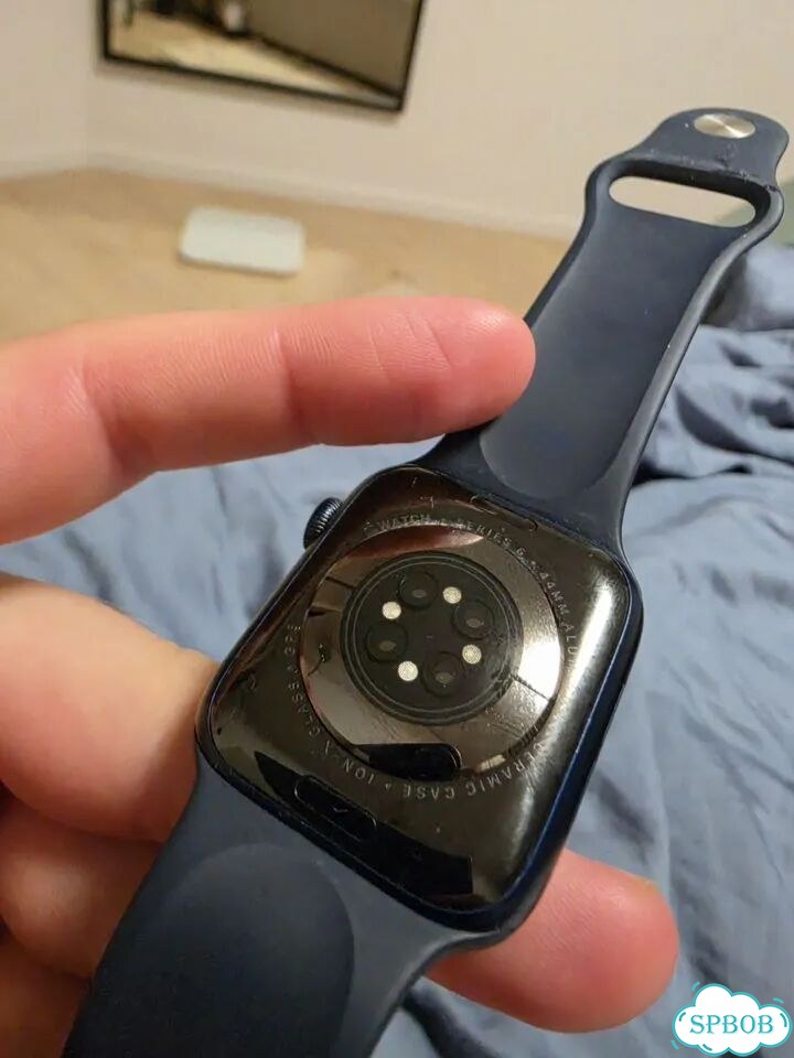 Apple Watch Series 6 GPS, 44 мм, оригинал, 81% АКБ фото 3
