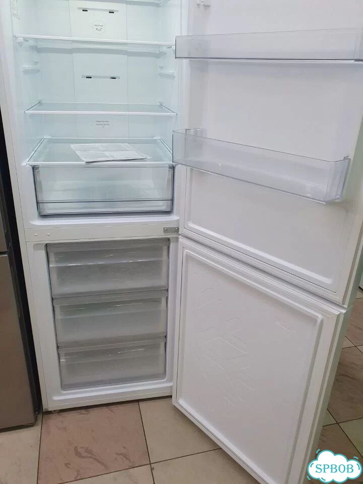 Новый Холодильник candyccrn 6180W фото 4