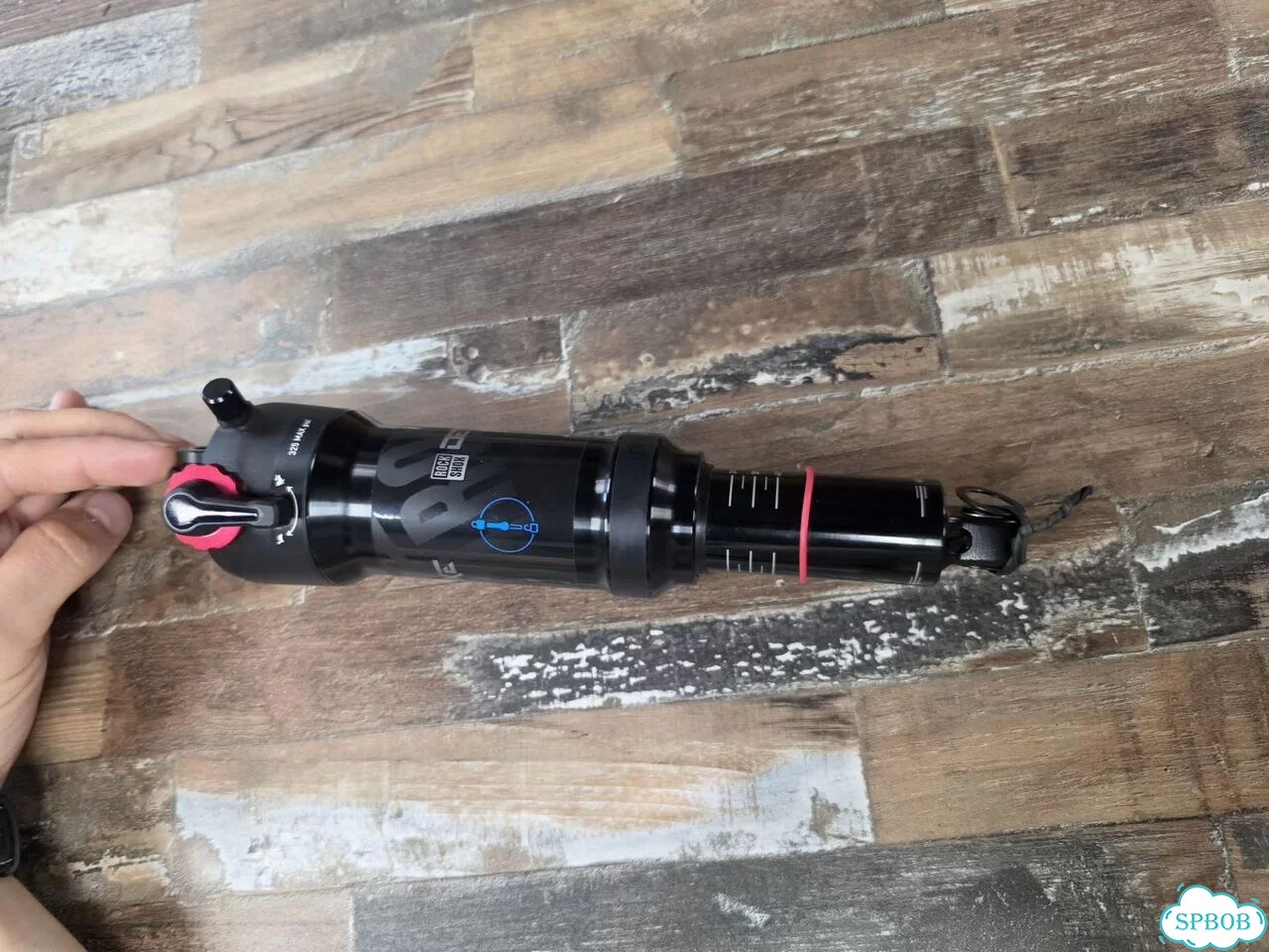 Задний амортизатор RockShox deluxe Select+ 230X65 фото 1