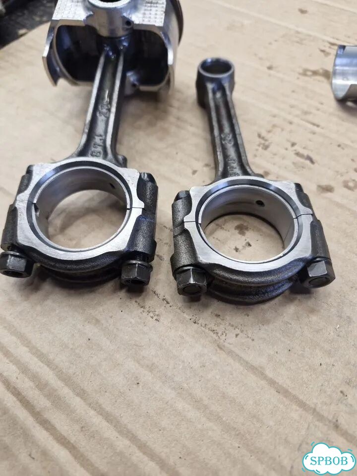 Поршень шатун Suzuki DF50/DF40 фото 6