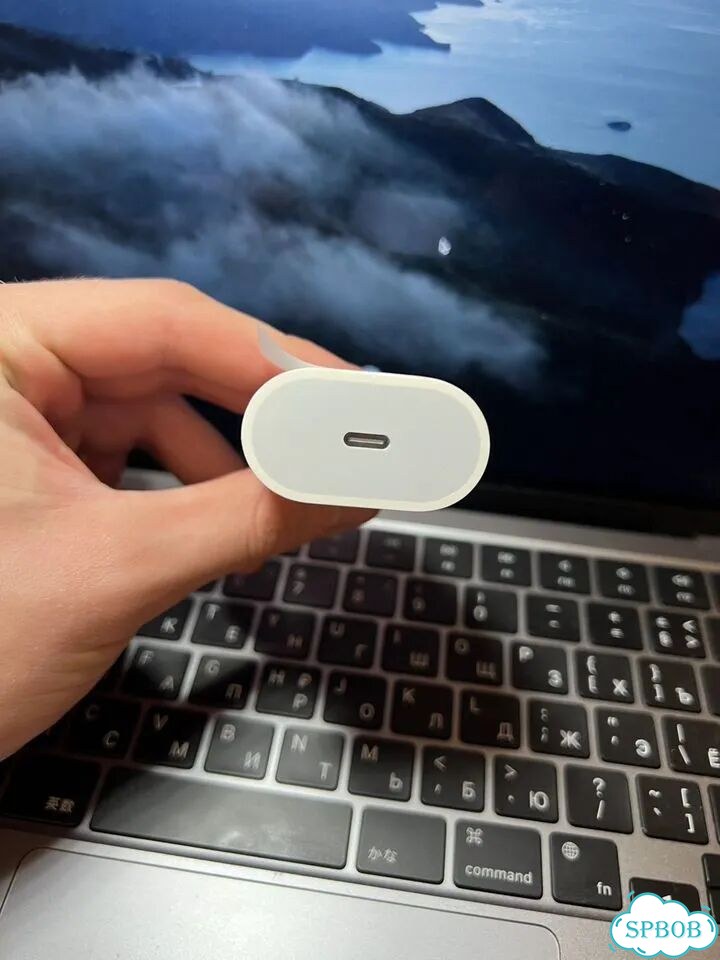 Адаптер Apple 20w оригинал фото 4