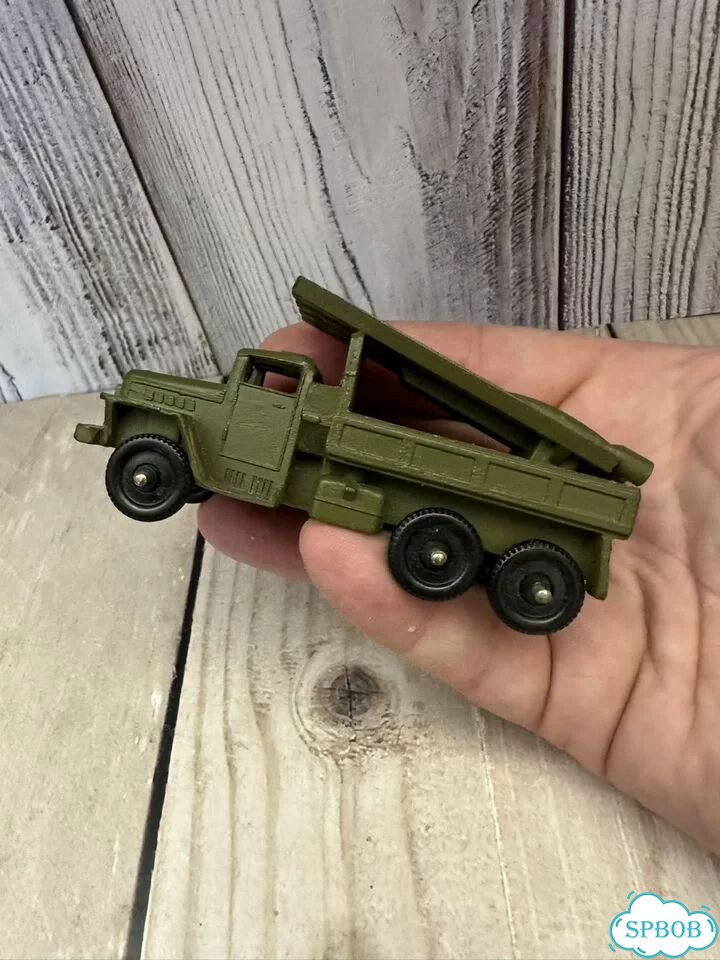 Игрушка катюша модель тпз СССР 1970г новая фото 1