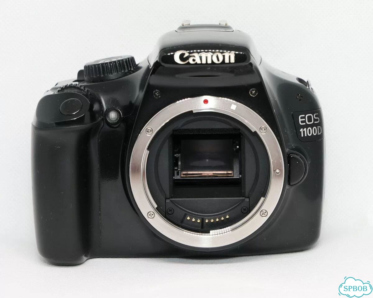 Фотоаппарат Canon EOS 1100D с объективом фото 7
