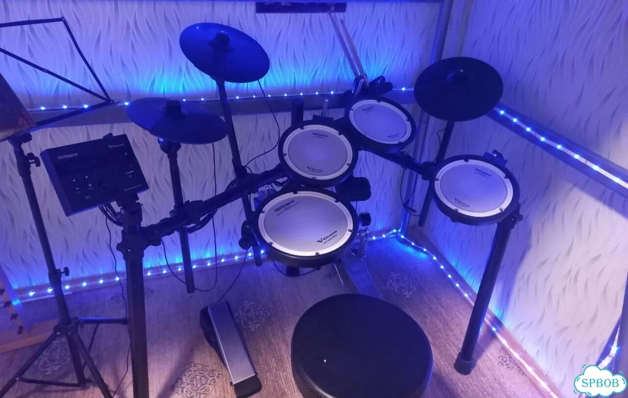 Электронная барабанная установка roland td-07 фото 1