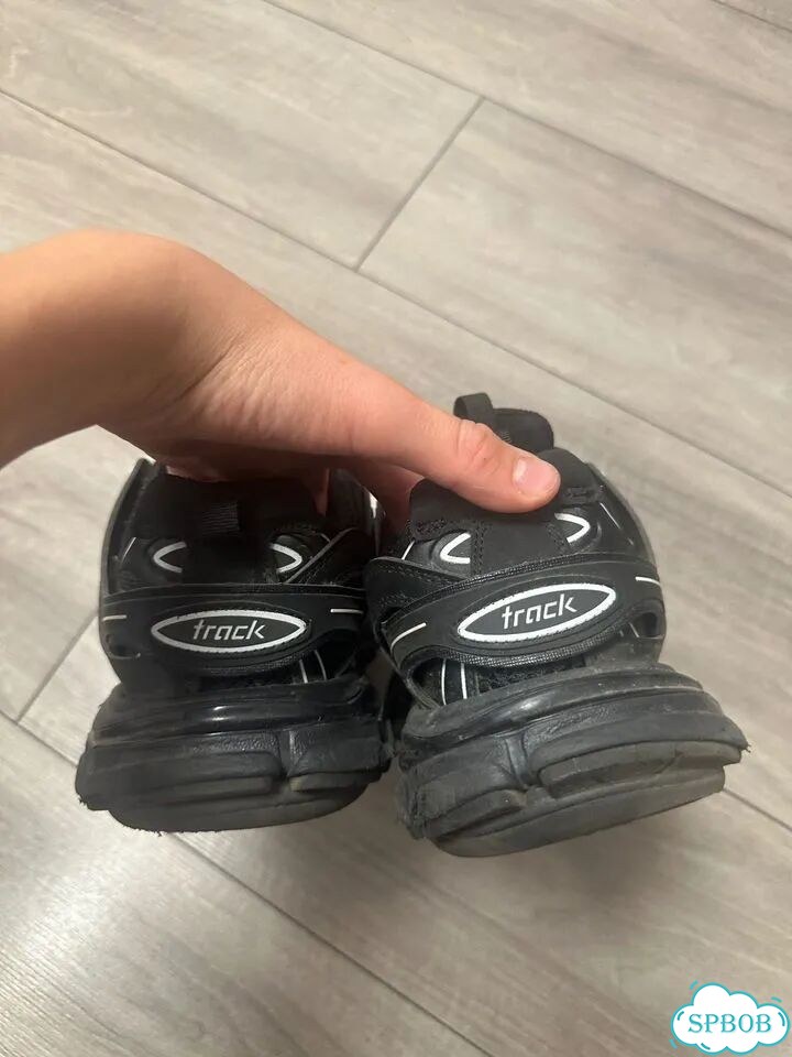Balenciaga track 1 black white фото 1