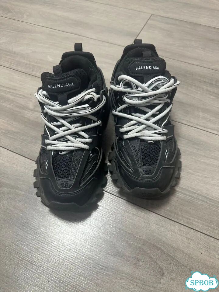 Balenciaga track 1 black white фото 3