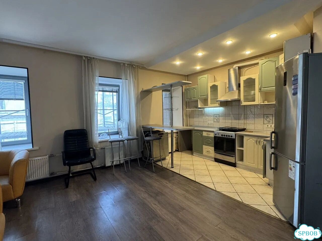 3-к. квартира, 98 м², 4/4 эт. фото 3