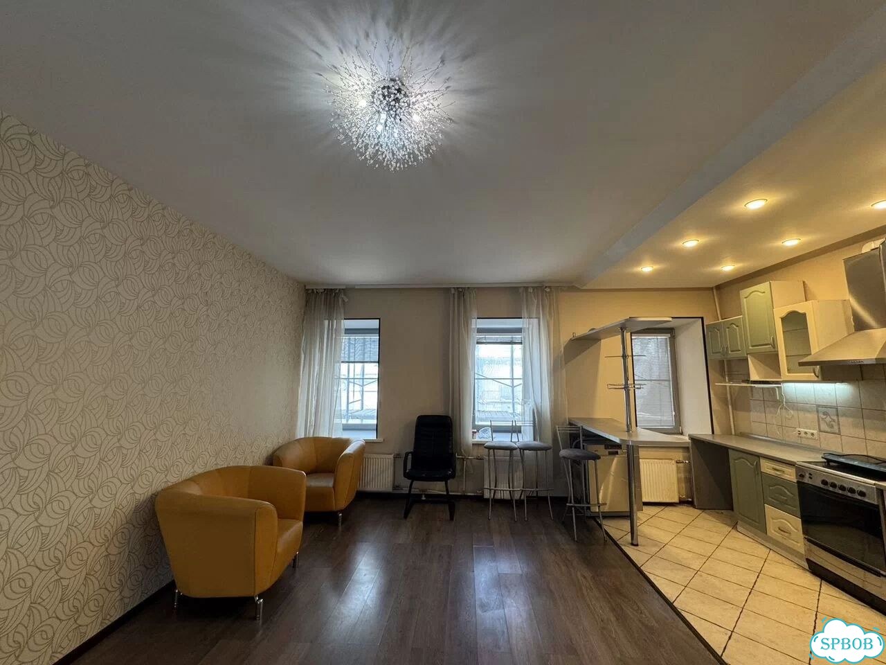 3-к. квартира, 98 м², 4/4 эт. фото 4