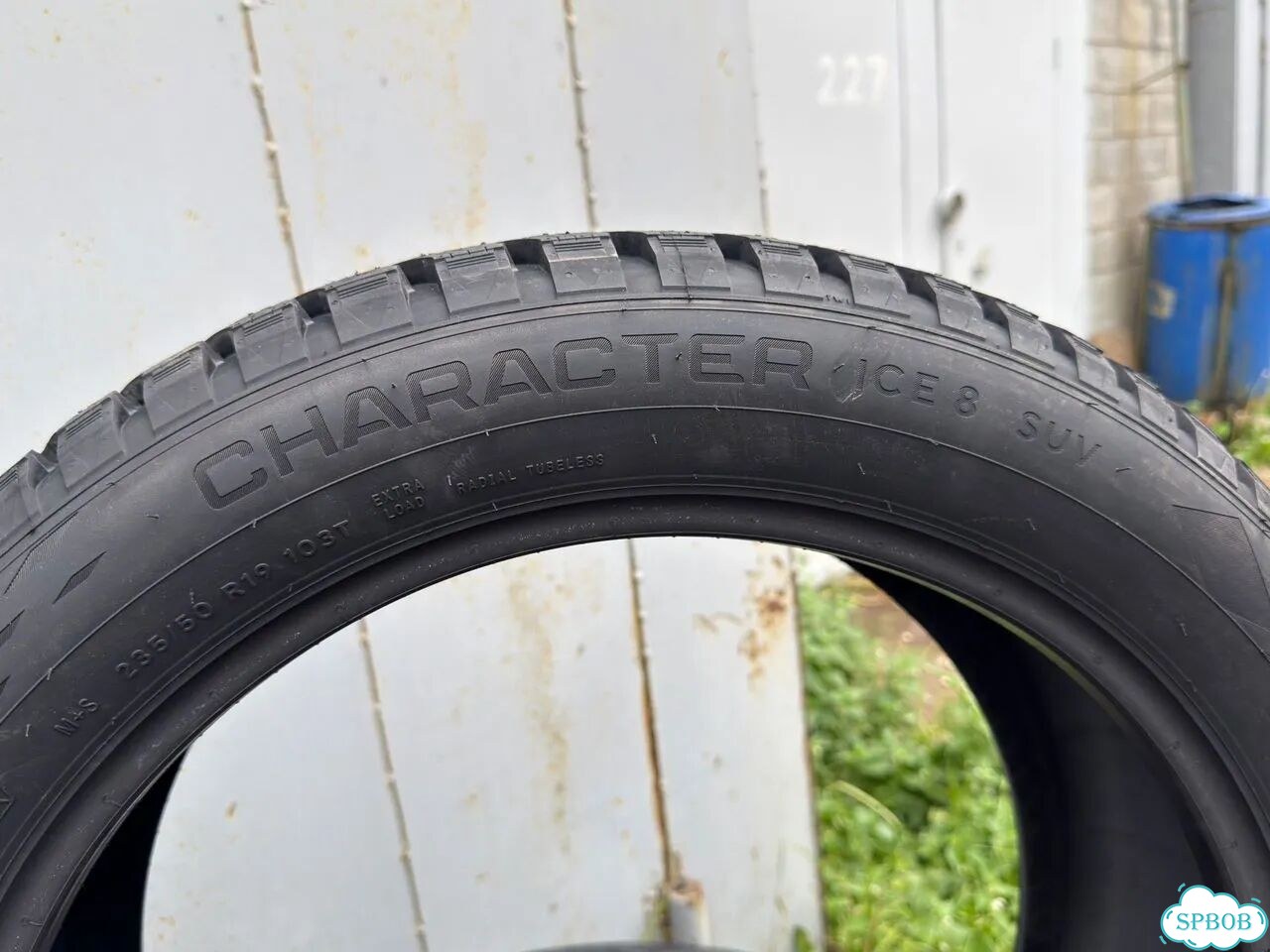 Ikon Tyres CHARACTER ICE 8 SUV 235/50 R19 103T фото 4