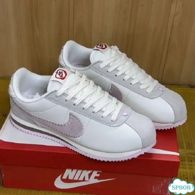 Кроссовки Nike Cortez Valentine's Day фото 4