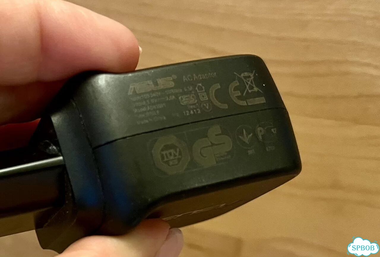 Блок питания usb Asus AD83501 10W оригинал фото 2