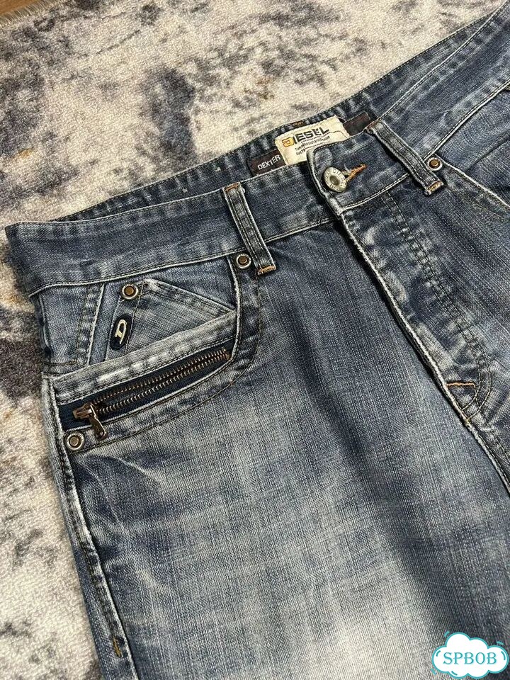 Джинсы diesel bootcut фото 4