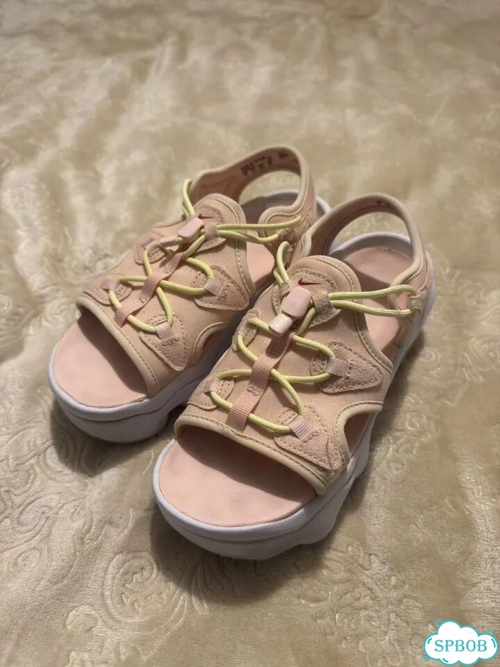 Сандали Nike Air Max Koko женские фото 1