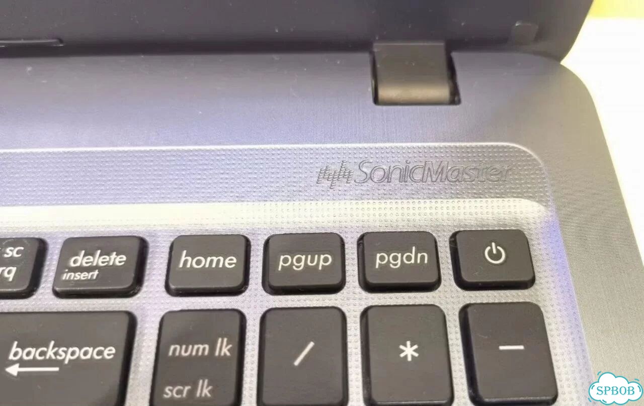 Игровой ноутбук Asus фото 3