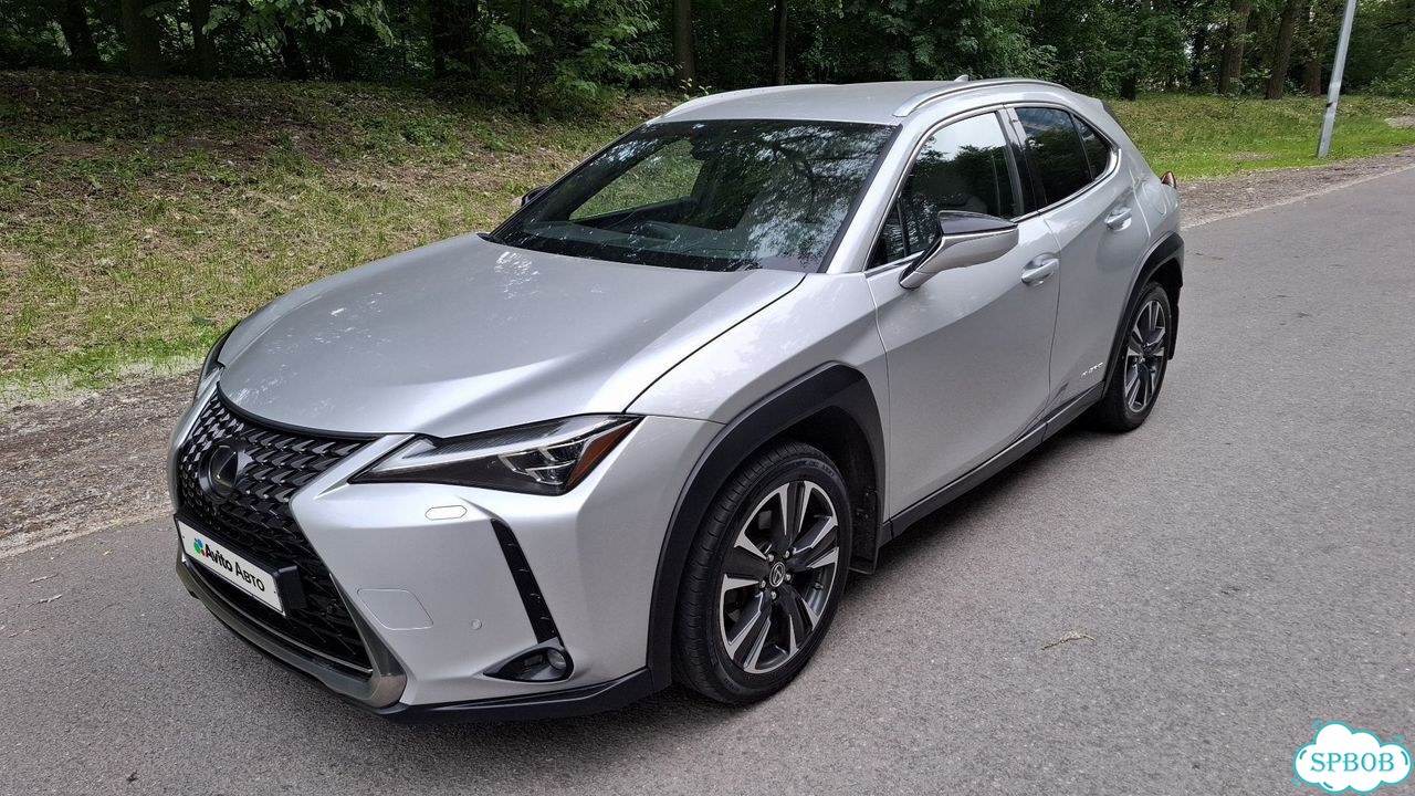 Lexus UX 2.0 CVT, 2018, 79 220 км фото 1