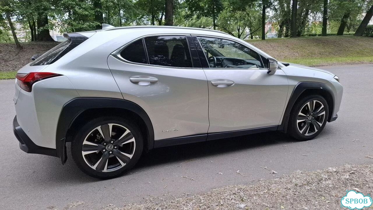 Lexus UX 2.0 CVT, 2018, 79 220 км фото 13