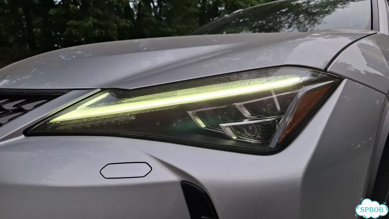 Lexus UX 2.0 CVT, 2018, 79 220 км фото 18