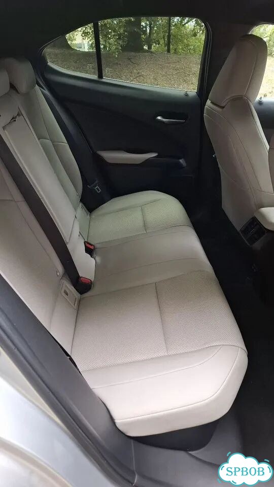 Lexus UX 2.0 CVT, 2018, 79 220 км фото 24