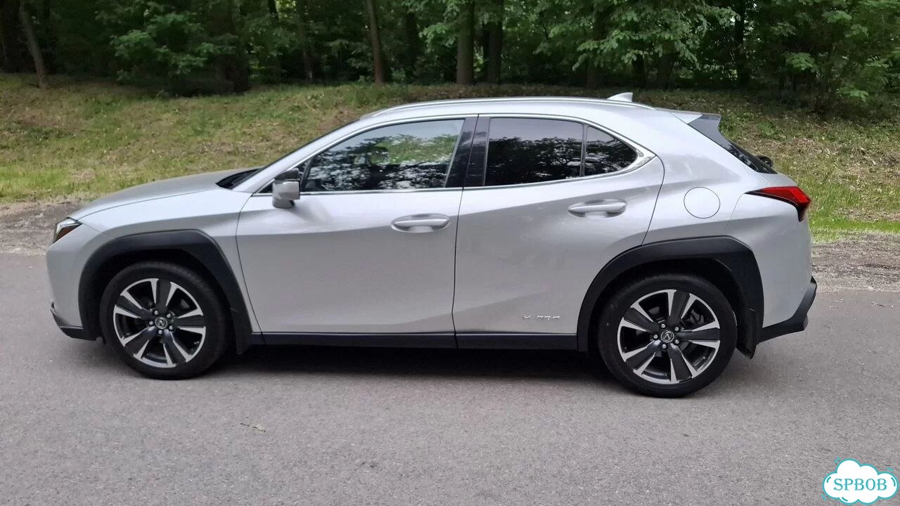 Lexus UX 2.0 CVT, 2018, 79 220 км фото 9