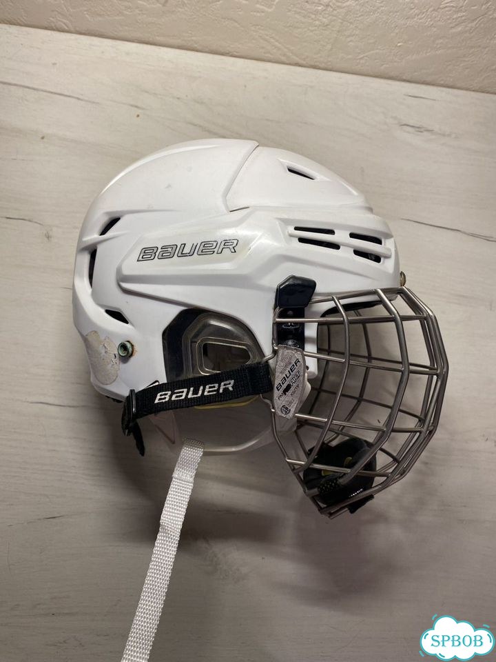 Хоккейный шлем bauer re-akt combo фото 1