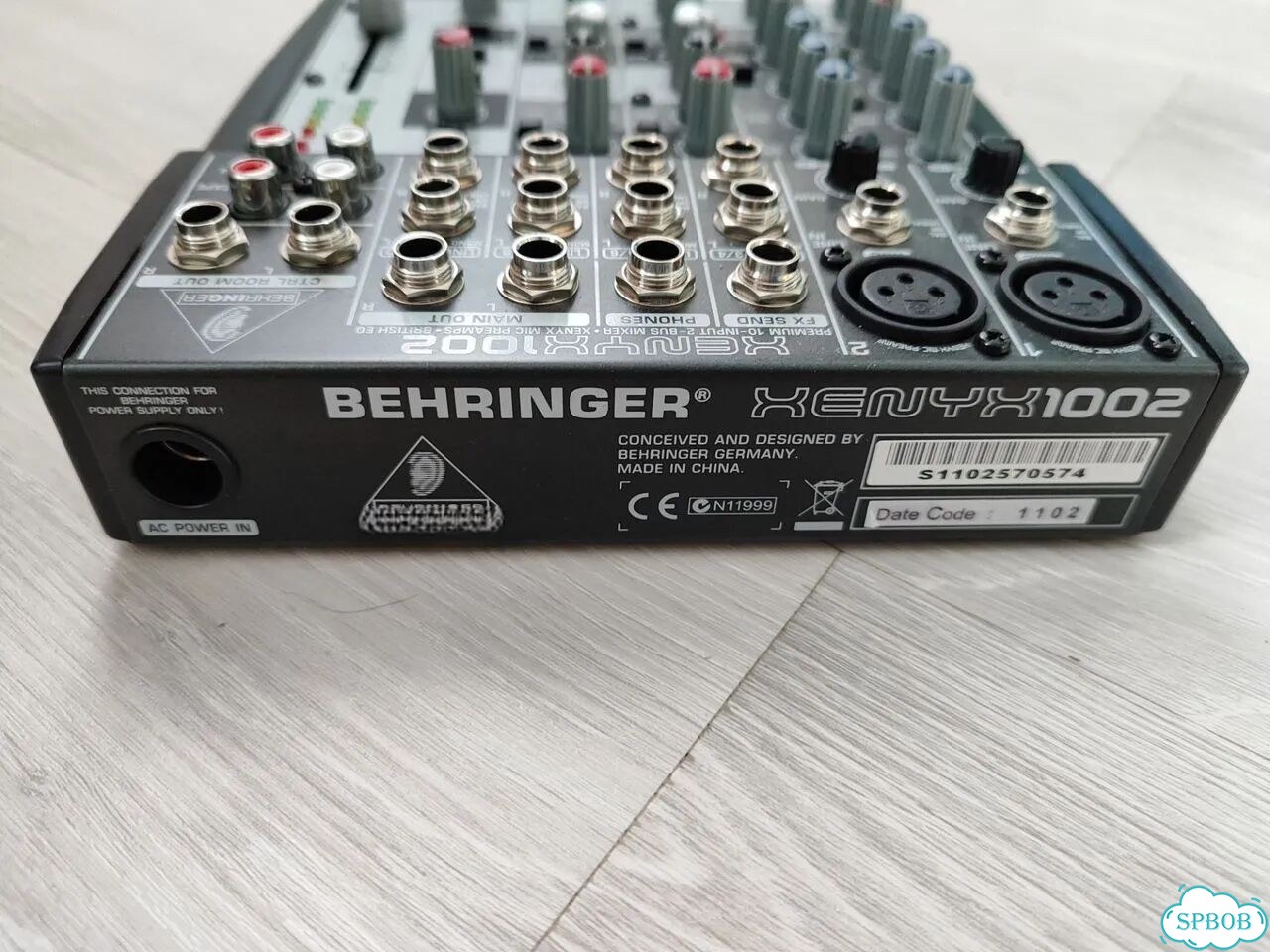 Микшерный пульт behringer xenyx 1002 фото 2