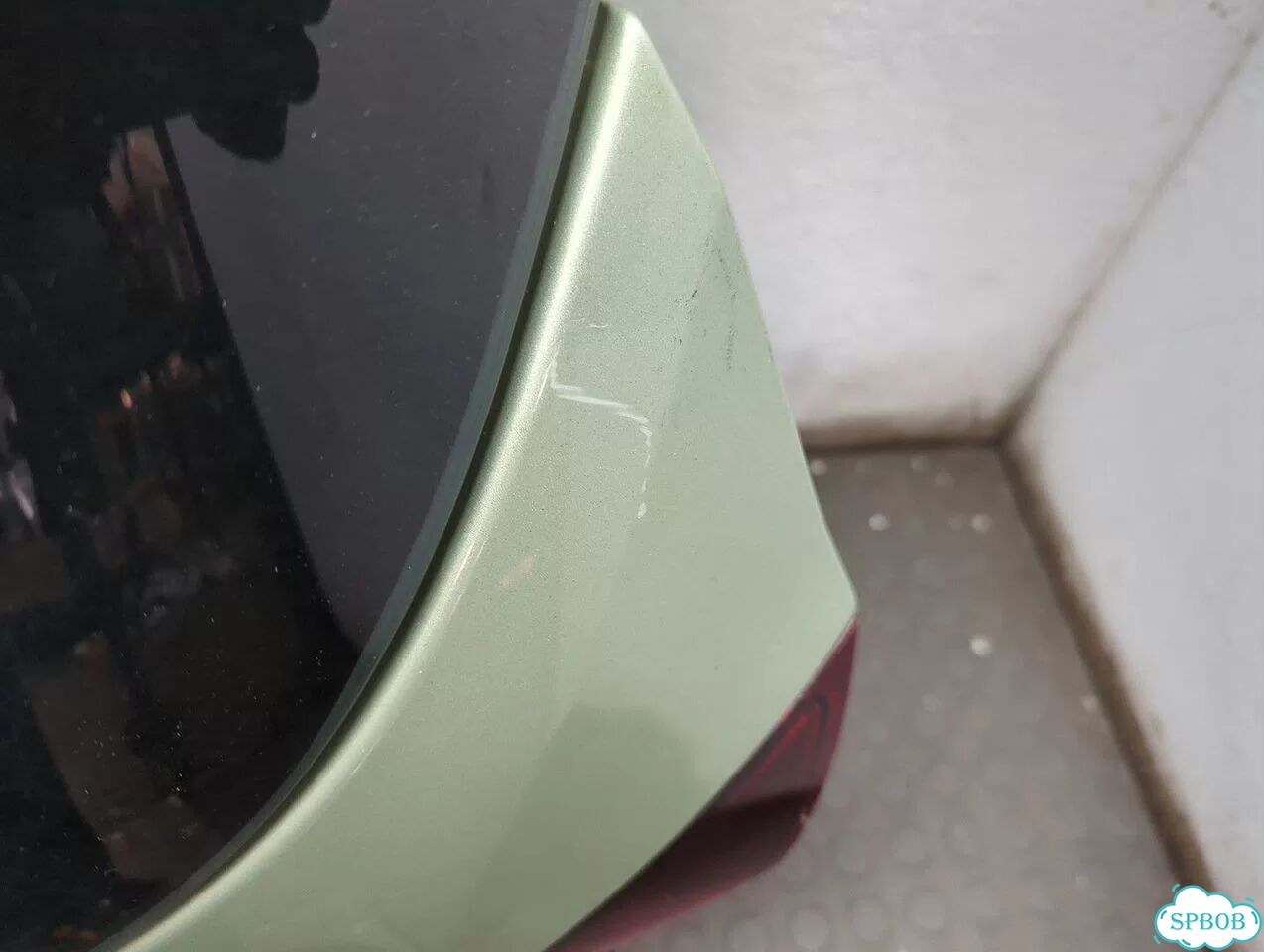 Крышка багажника Opel Astra J фото 10