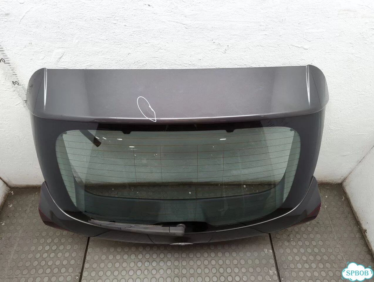 Крышка багажника Opel Astra J фото 6
