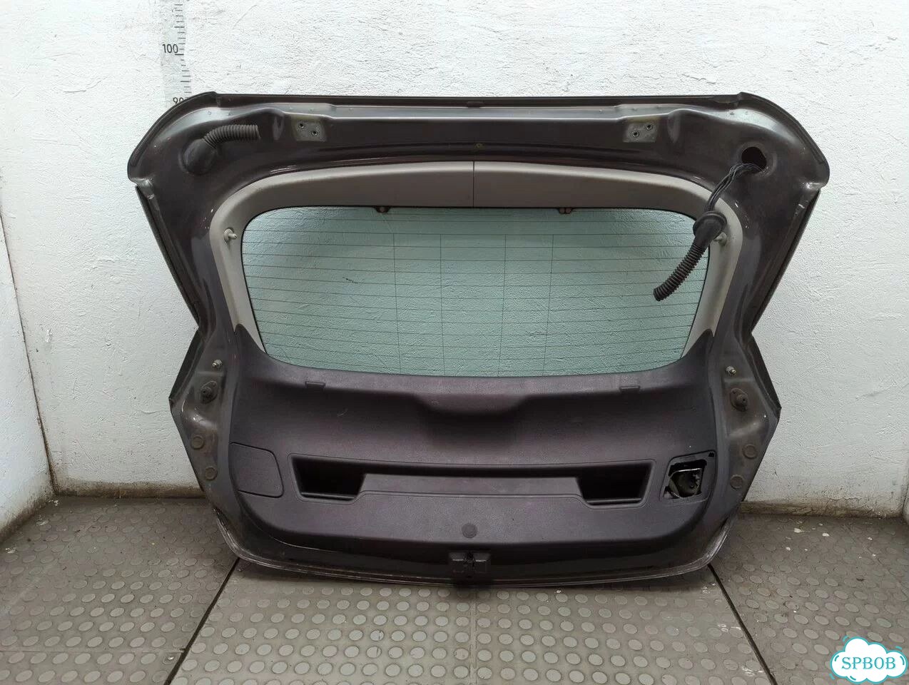 Крышка багажника Opel Astra J фото 8