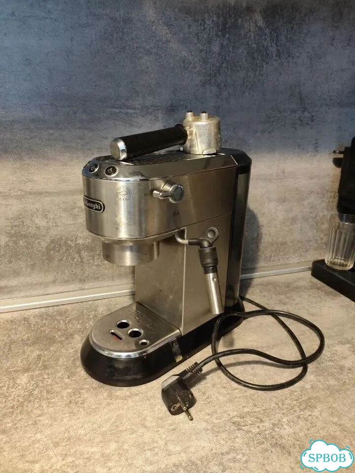 Кофеварка delonghi бу фото 4