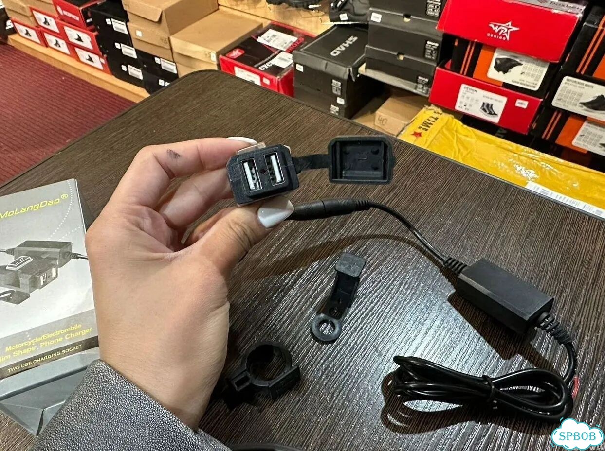 USB зарядка на руль MolangDao 3021 в мото фото 6