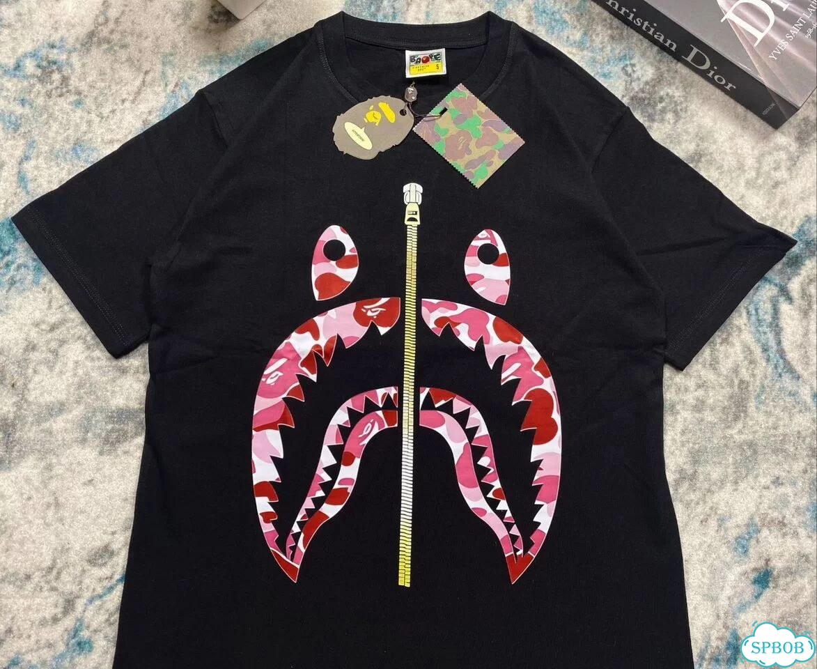 Черная Футболка Bape Shark Red фото 3