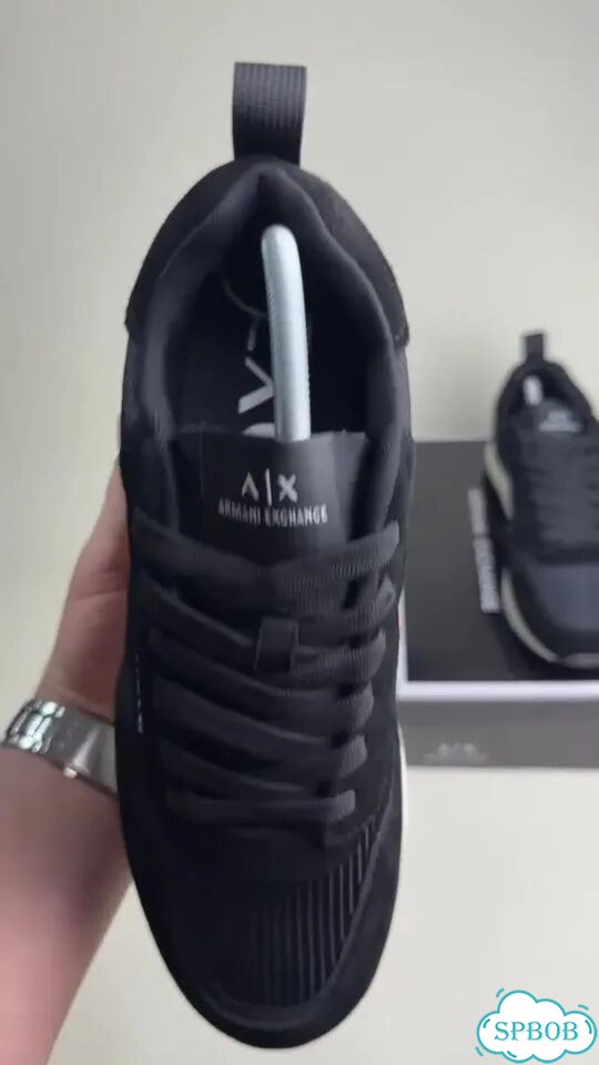 Кроссовки Armani Exchange фото 1