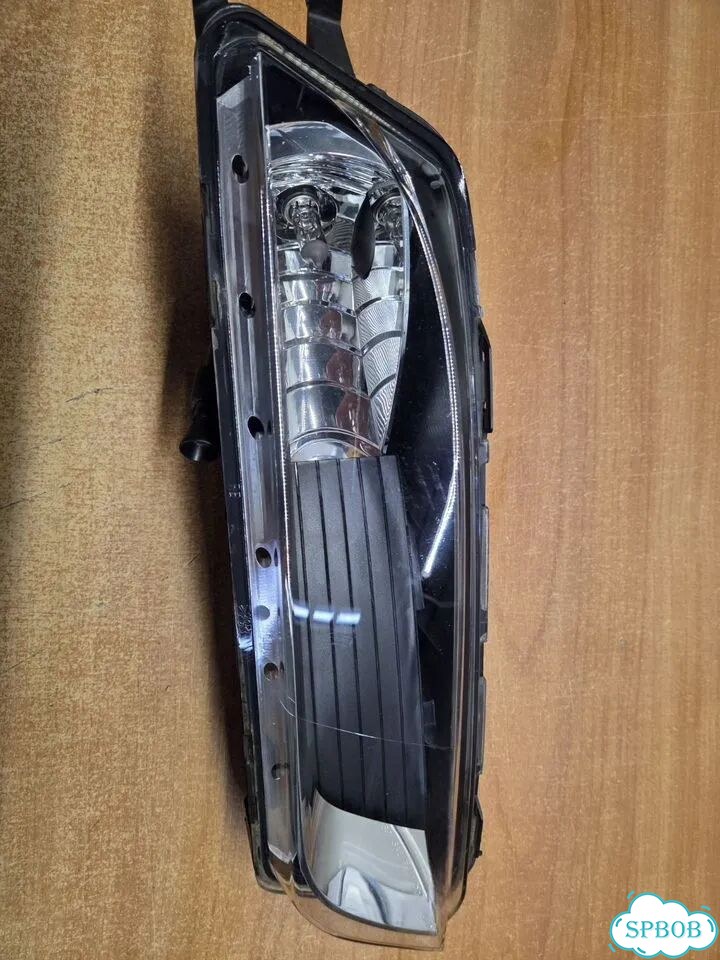 Противотуманка левая Volkswagen Passat ccб/У фото 1