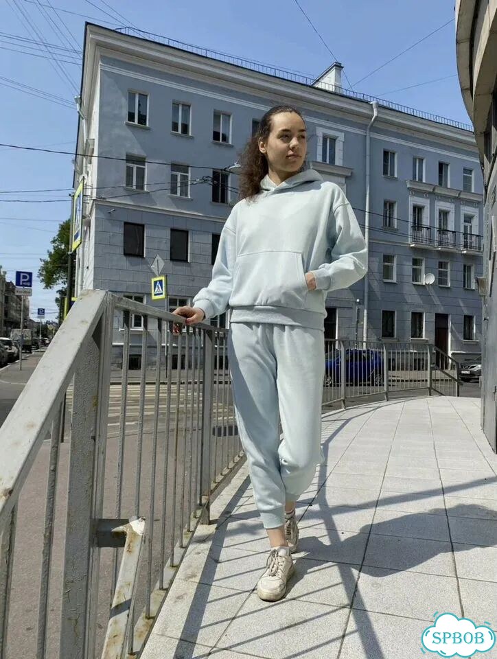 Женский флисовый спортивный костюм фото 2