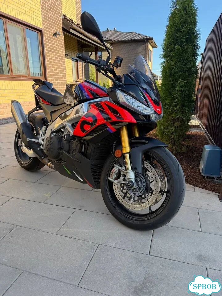 Aprilia Tuono V4 1100 FACTORY, 2023, 16 000 км фото 1