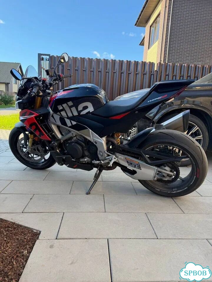 Aprilia Tuono V4 1100 FACTORY, 2023, 16 000 км фото 4