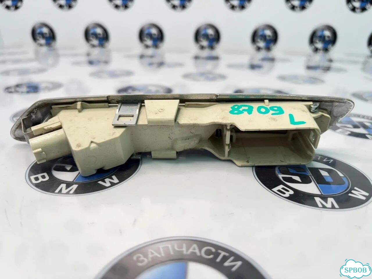 Повторитель левый BMW F10 F11 дорестайлинг фото 2