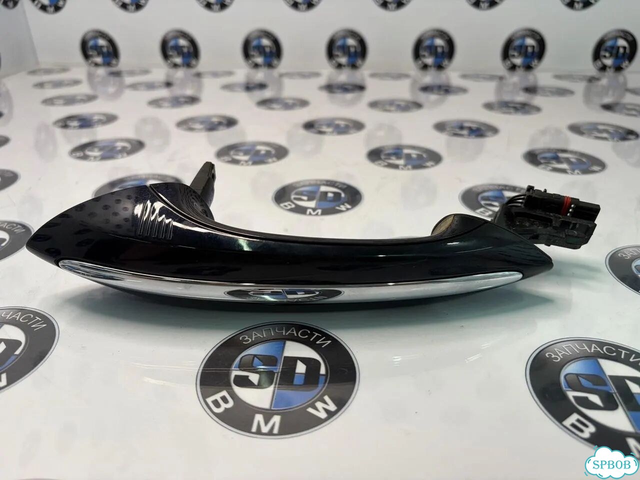 Правая ручка двери комфортный доступ 416 цвет BMW F0X F1X фото 2