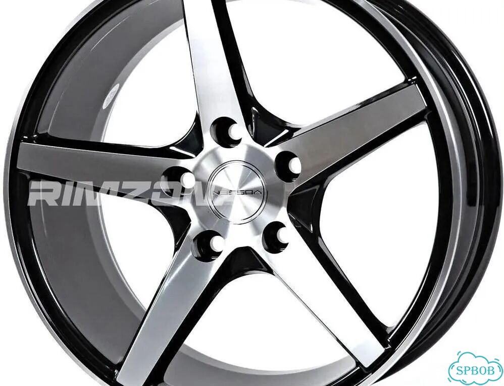 Литые диски Vossen 8×R17 5×114.3 фото 1