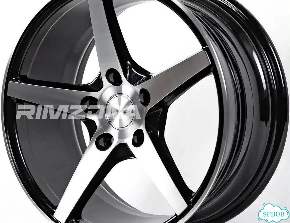 Литые диски Vossen 8×R18 5×114.3 фото 3