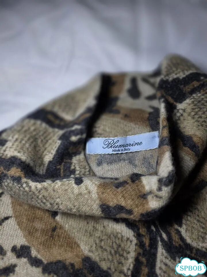 Жилетка blumarine оригинал фото 2