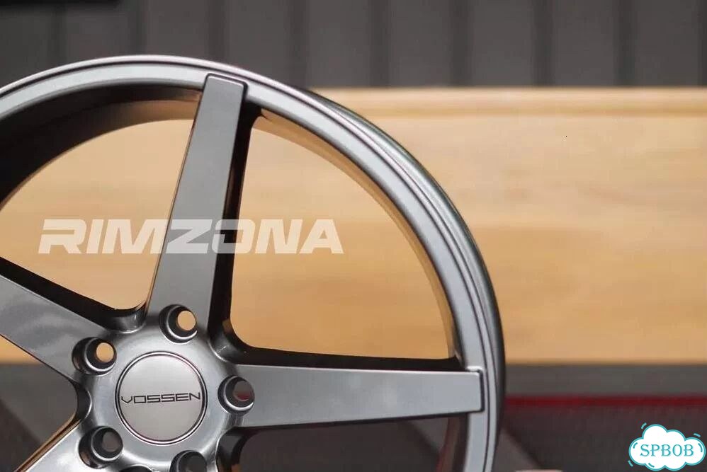 Литые диски Vossen 8×R17 5×114.3 фото 5