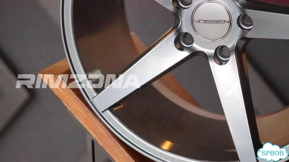 Литые диски Vossen 8×R17 5×114.3 фото 6