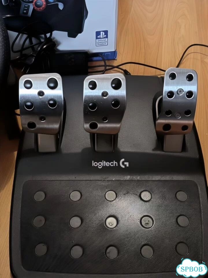 Logitech g29 в хорошем состоянии фото 3