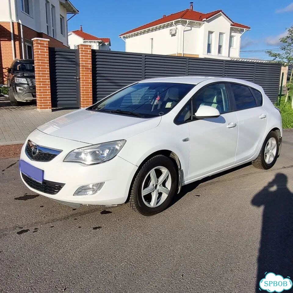 Opel Astra 1.6 AT, 2010, 140 000 км фото 2