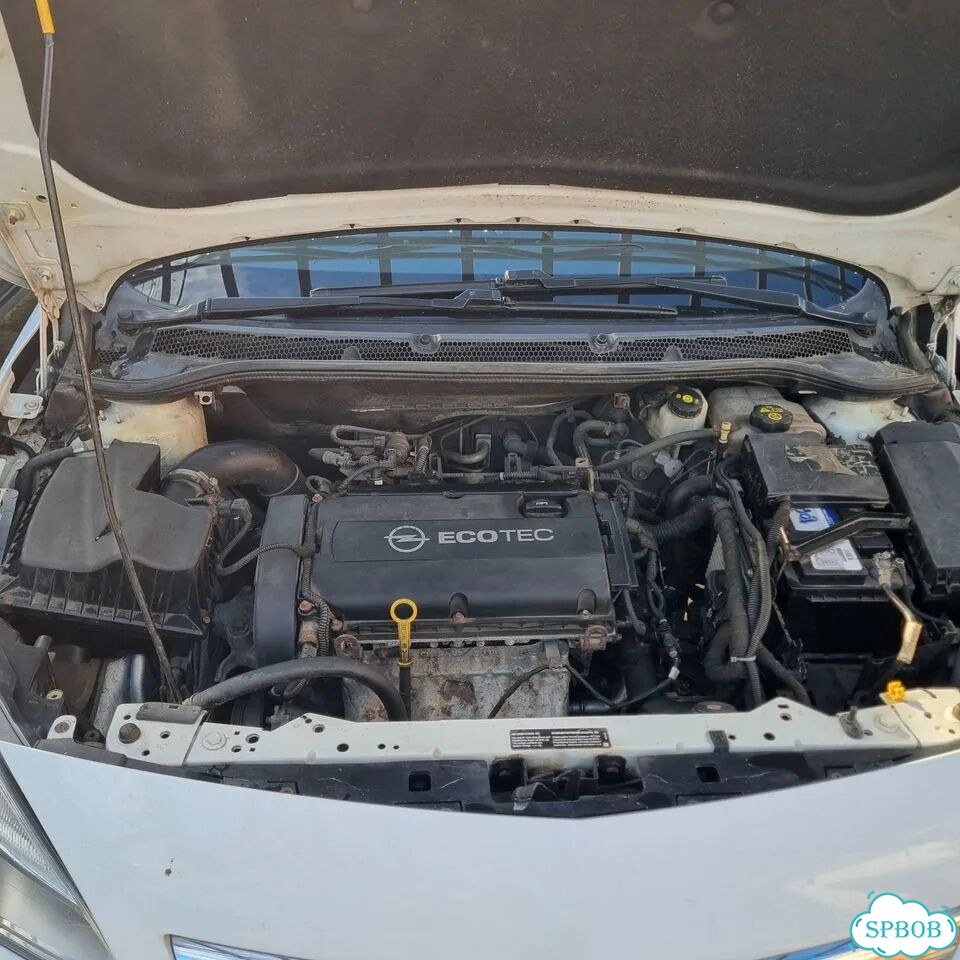 Opel Astra 1.6 AT, 2010, 140 000 км фото 5