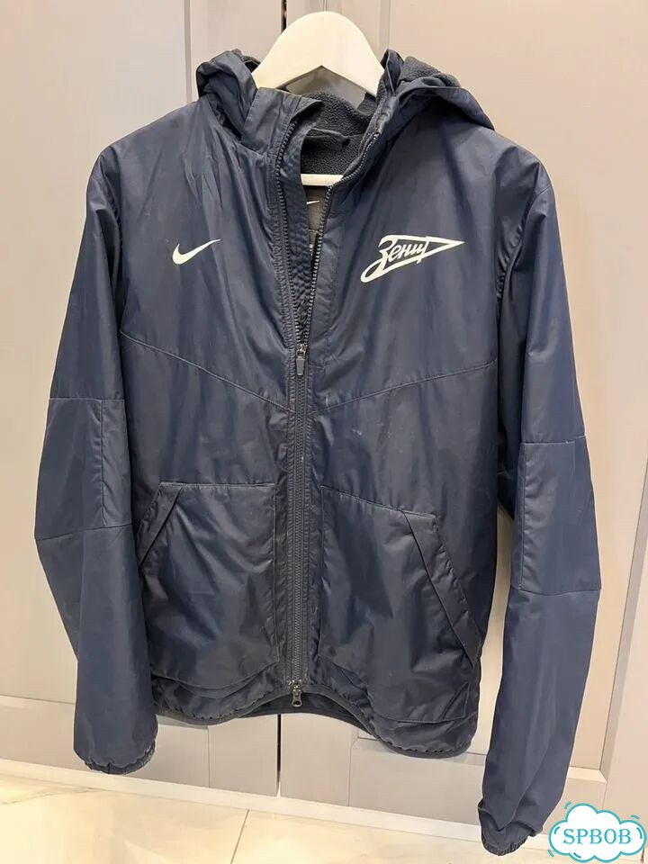 Ветровка Nike на мальчика фото 1