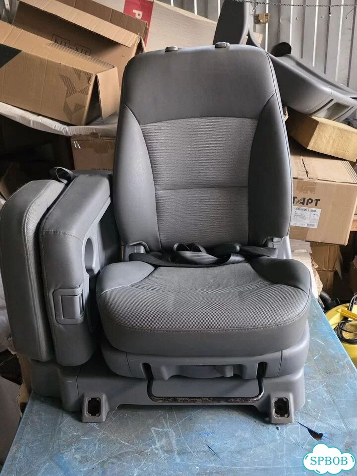 Кресло на hyundai grand starex фото 2