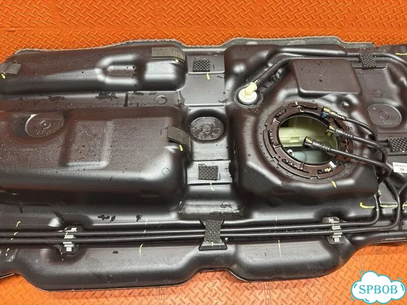 Бак топливный Kia Carnival YP D4HB 2018 фото 5